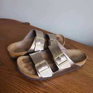 Birkenstock Arizona Birko-Flor, Gold Leather, size EU 37 (US Women's 6-6.5)